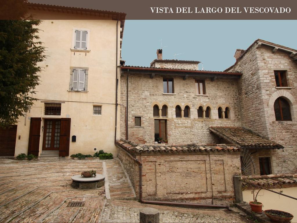 Vescovado 7 Leilighet Gubbio Eksteriør bilde